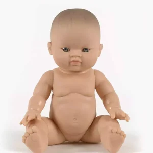 Alizée – Petite fille d’Asie aux yeux clairs