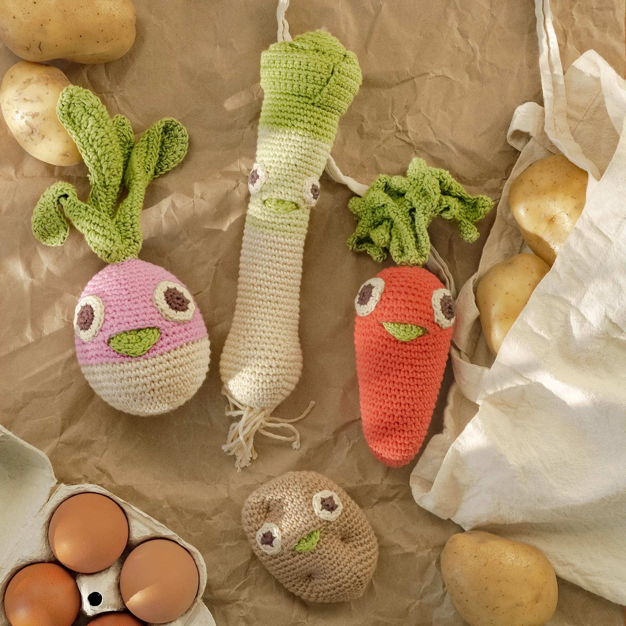 Coffret Pot-au-Feu avec les yeux 🥔🥕 hochets en crochet 100% coton bio