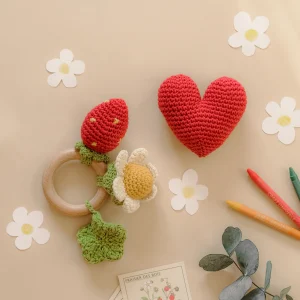 Coffret Spring Sprung 🍓 hochet et teether en crochet 100% coton bio