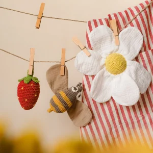 Coffret Pollinisation 🐝 hochet, pulling toy et doudou en crochet 100% coton bio